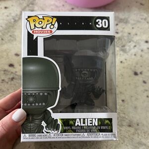 Funko Pop! Movies Alien Vinyl Figure - Dark Green and Black